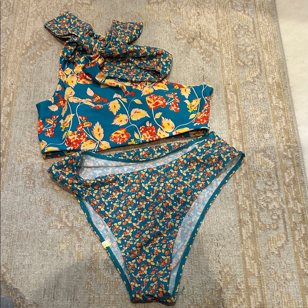 Summersalt Vibrant Floral Swimwear